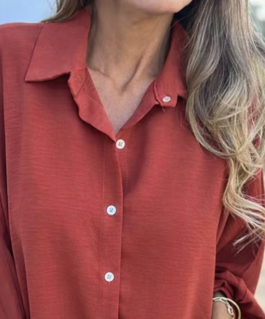 Hollynn | Elegant Button-Up Shirt