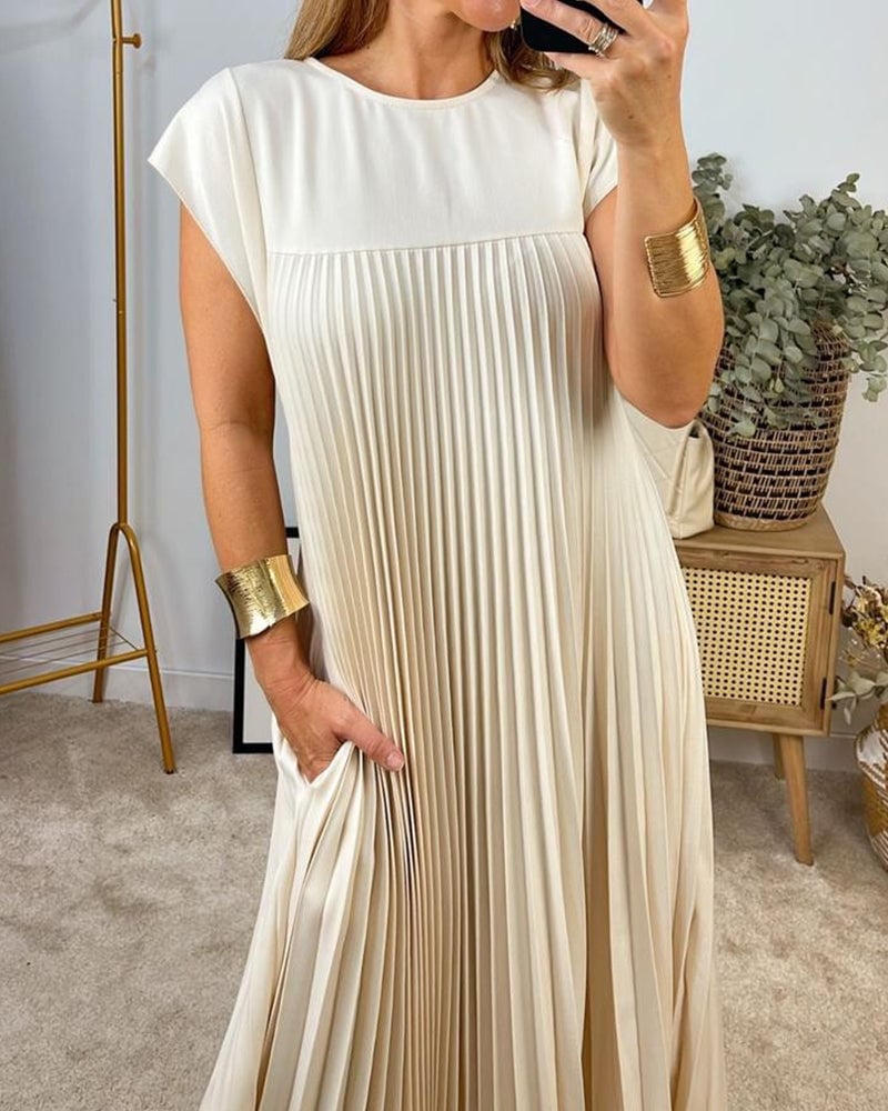 Graciana | Effortlessly Elegant Pleated Dress