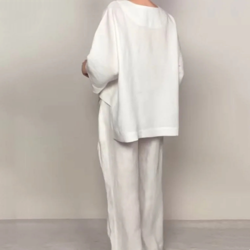 Suzzie | Chic Lightweight Two-Piece Set