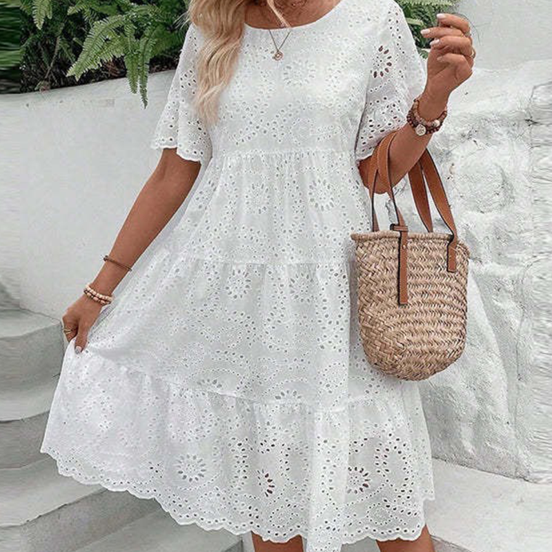 Nara | Cozy Floral Cutout Dress